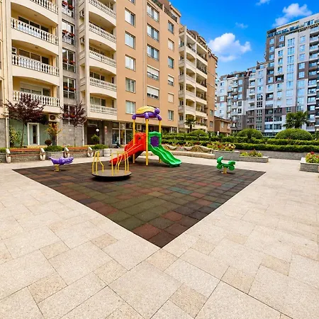 Boutique 2br | Pearl & Views Apartment